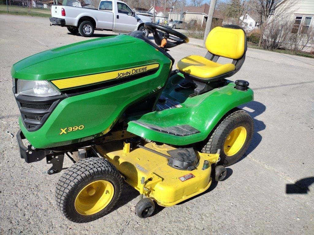 Main image John Deere X390