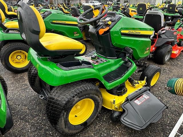 Image of John Deere X390 equipment image 2