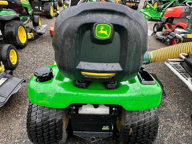 Image of John Deere X390 equipment image 4