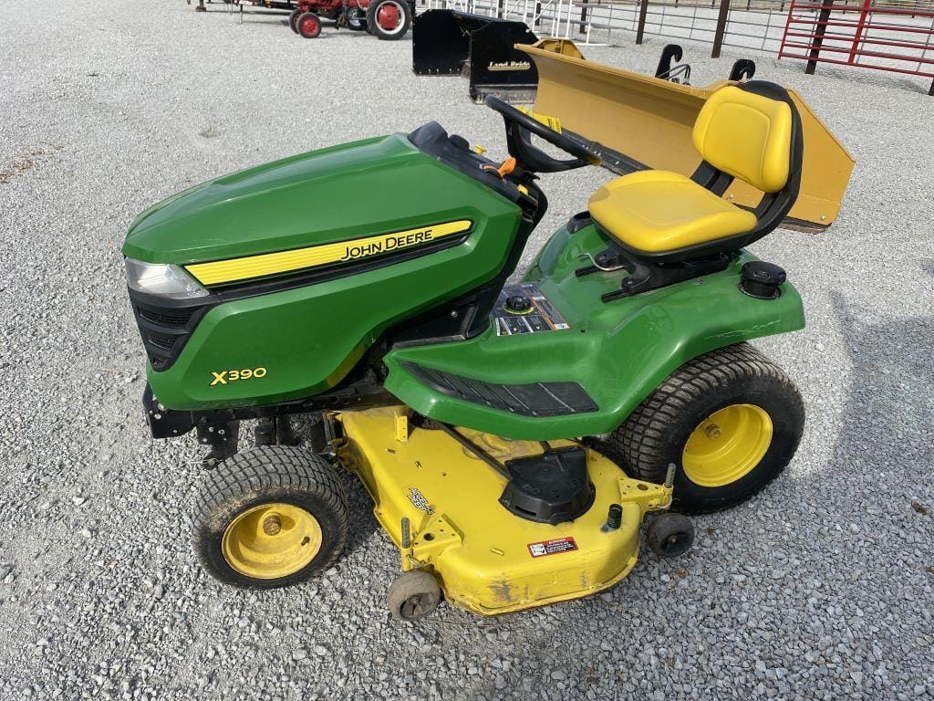 Main image John Deere X390