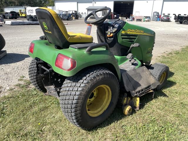 Image of John Deere X465 equipment image 4