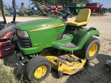 Main image John Deere X475