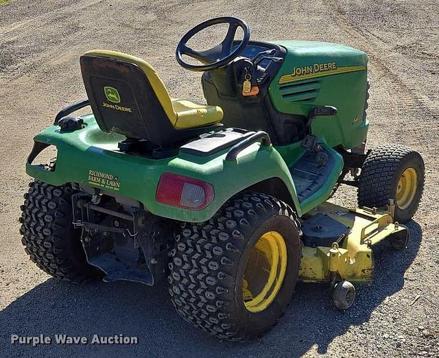 Image of John Deere X475 equipment image 4