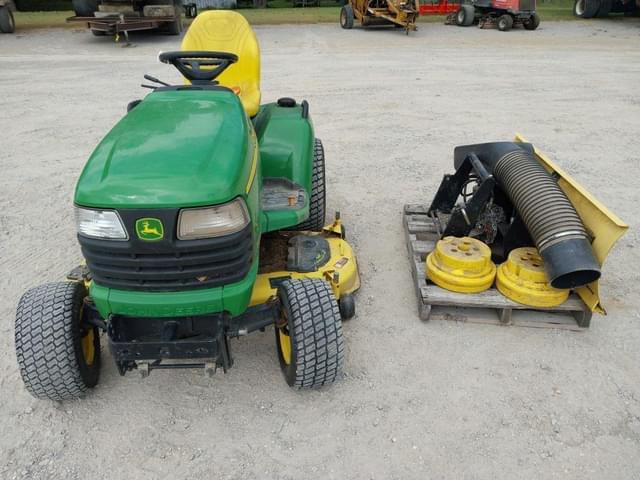 Image of John Deere X475 equipment image 1