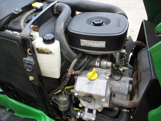 Image of John Deere X485 equipment image 3