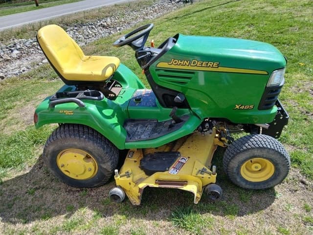 Image of John Deere X485 equipment image 2