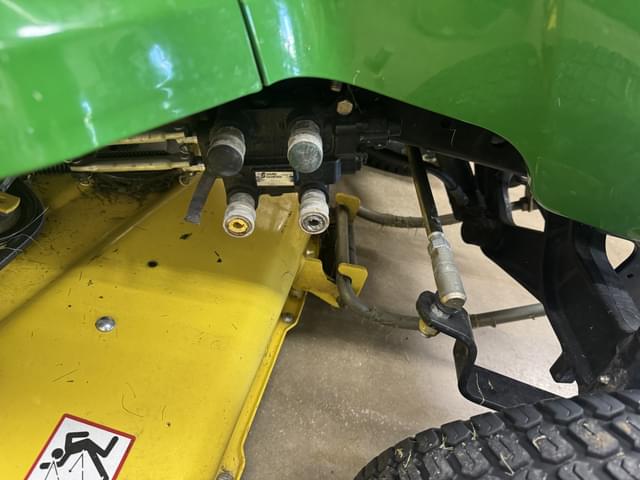 Image of John Deere X485 equipment image 3