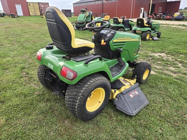Image of John Deere X485 equipment image 3