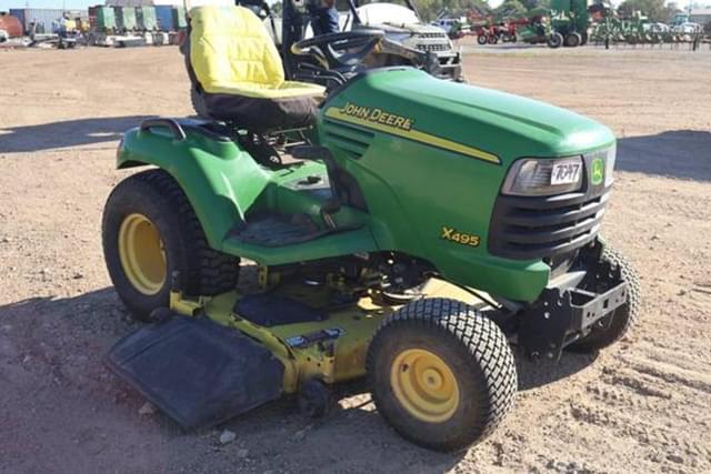 Image of John Deere X495 equipment image 1