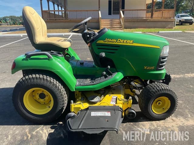 Image of John Deere X495 equipment image 3
