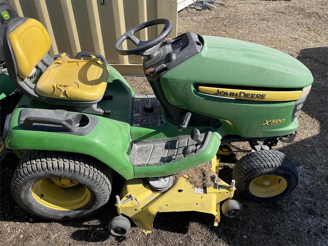 Image of John Deere X500 Primary image