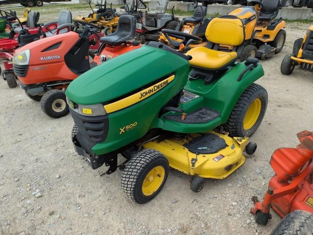 John Deere X500 Equipment Image0