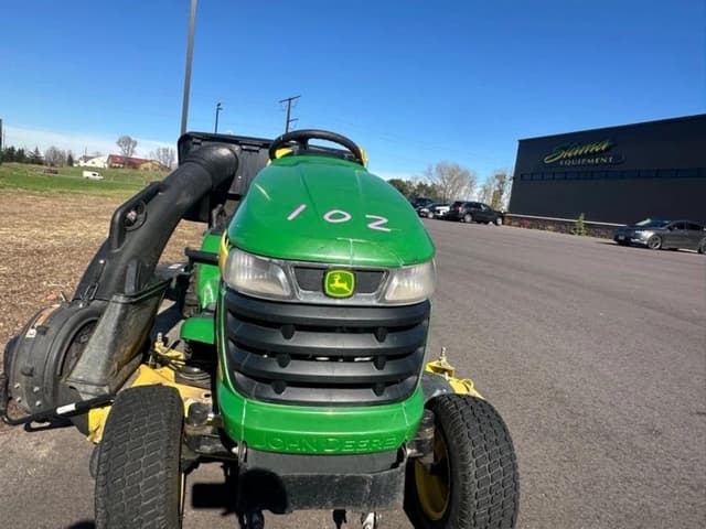 Image of John Deere X530 equipment image 4