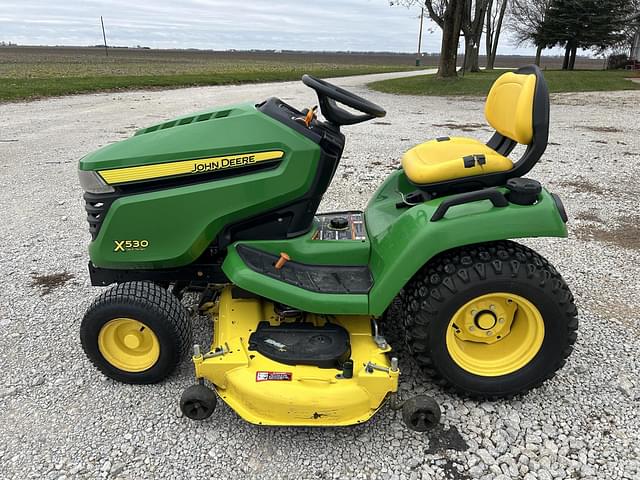 Image of John Deere X530 equipment image 1