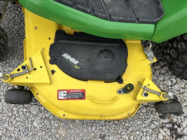 Image of John Deere X530 equipment image 4