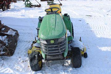 Image of John Deere X530 equipment image 1