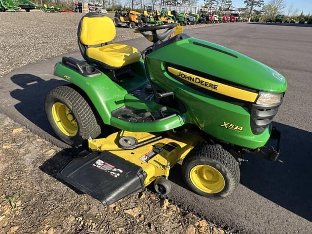 Image of John Deere X534 equipment image 3