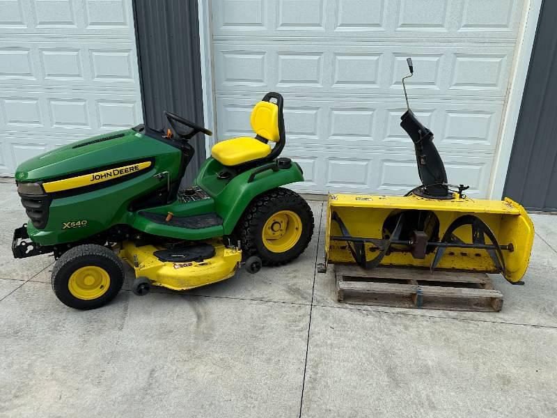 Image of John Deere X540 Primary image