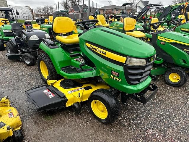Image of John Deere X540 equipment image 3