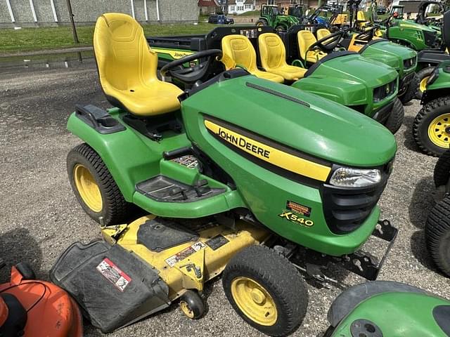 Image of John Deere X540 equipment image 3