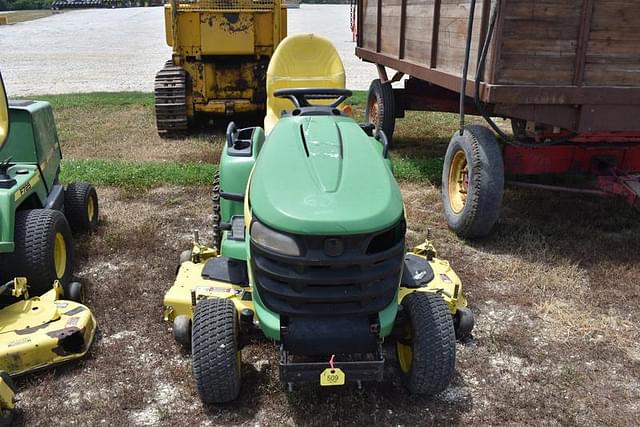 Image of John Deere X540 equipment image 1
