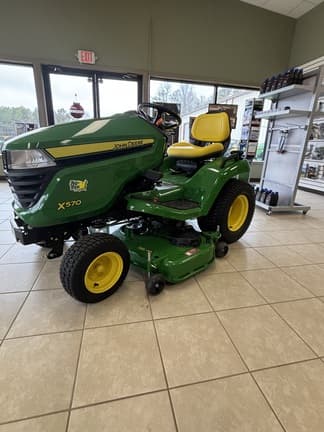 Image of John Deere X570 equipment image 1