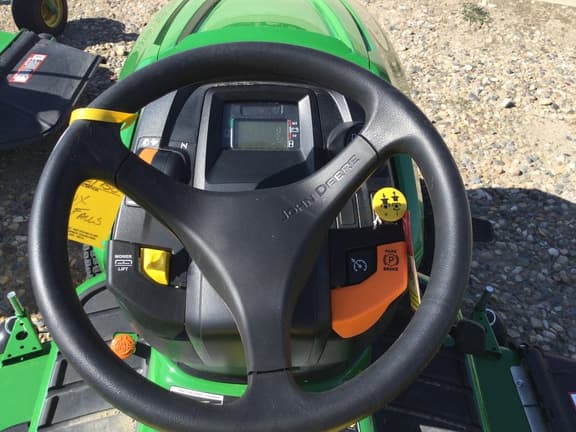 Image of John Deere X570 equipment image 1