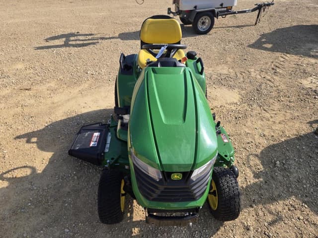 Image of John Deere X570 equipment image 1