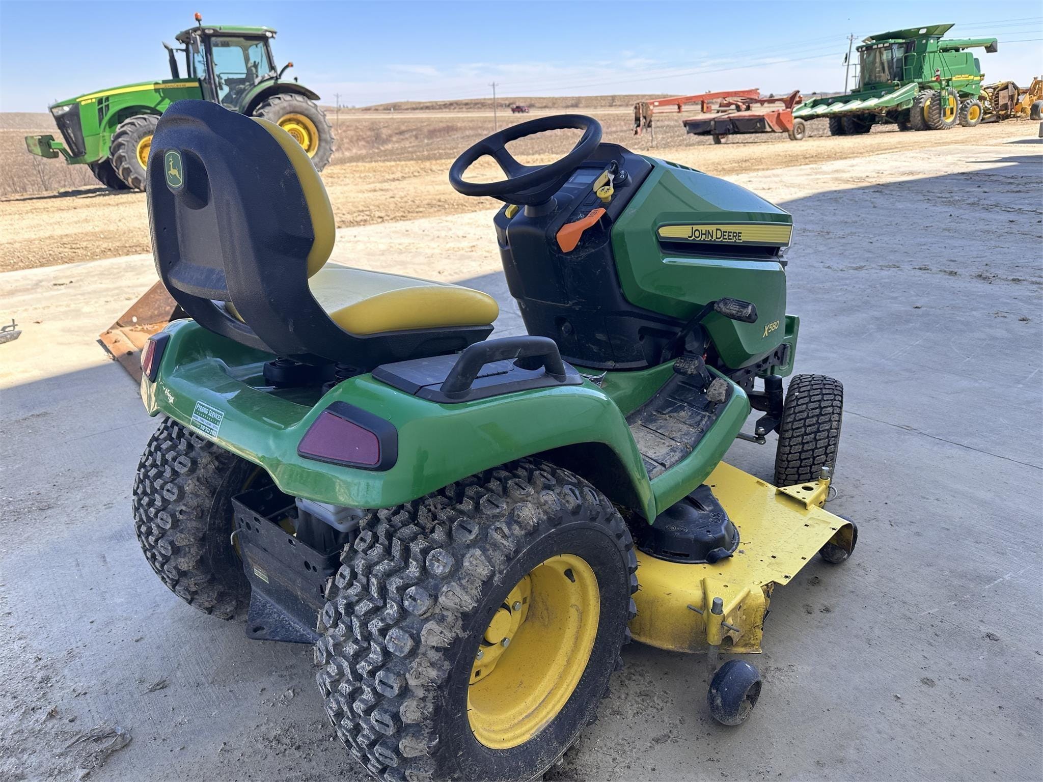 Main image John Deere X580