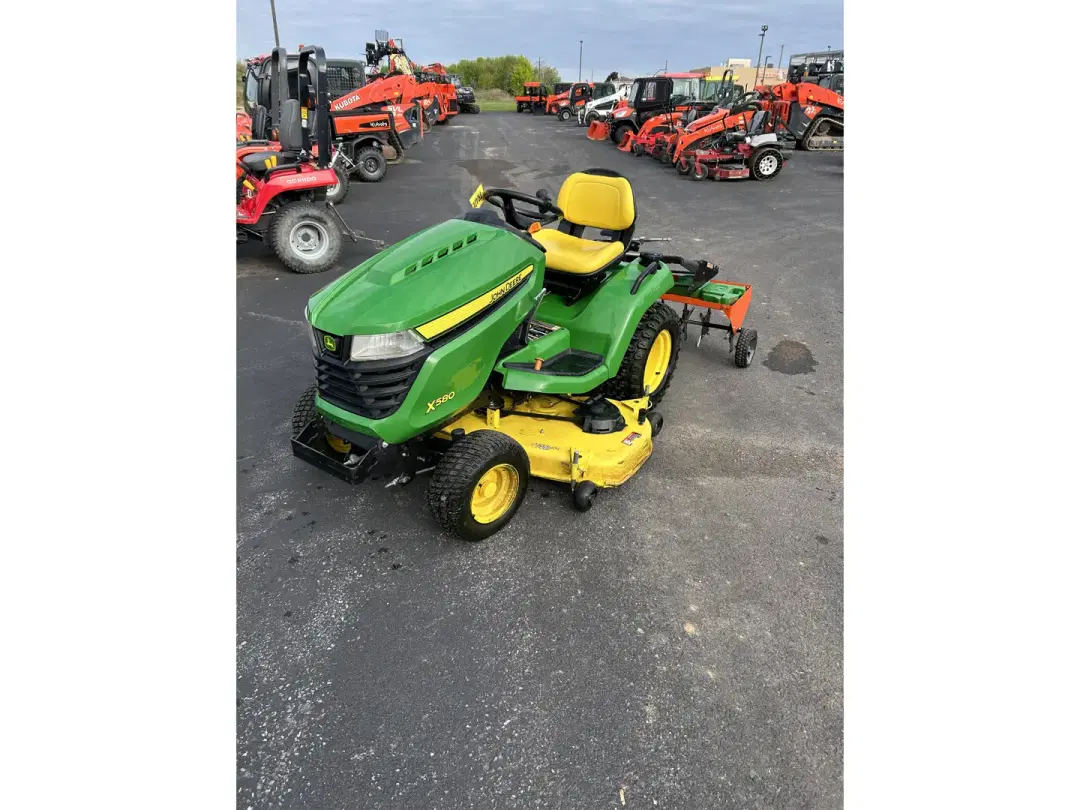 Image of John Deere X580 Primary image