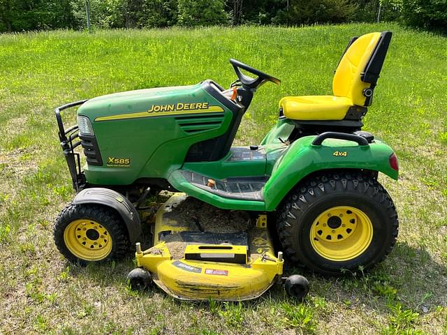 Image of John Deere X585 equipment image 2