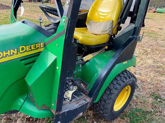 Image of John Deere X585 equipment image 3