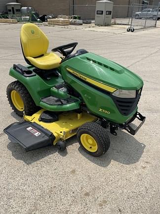 Image of John Deere X590 Primary image