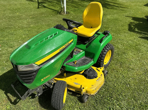 John Deere X590 Image