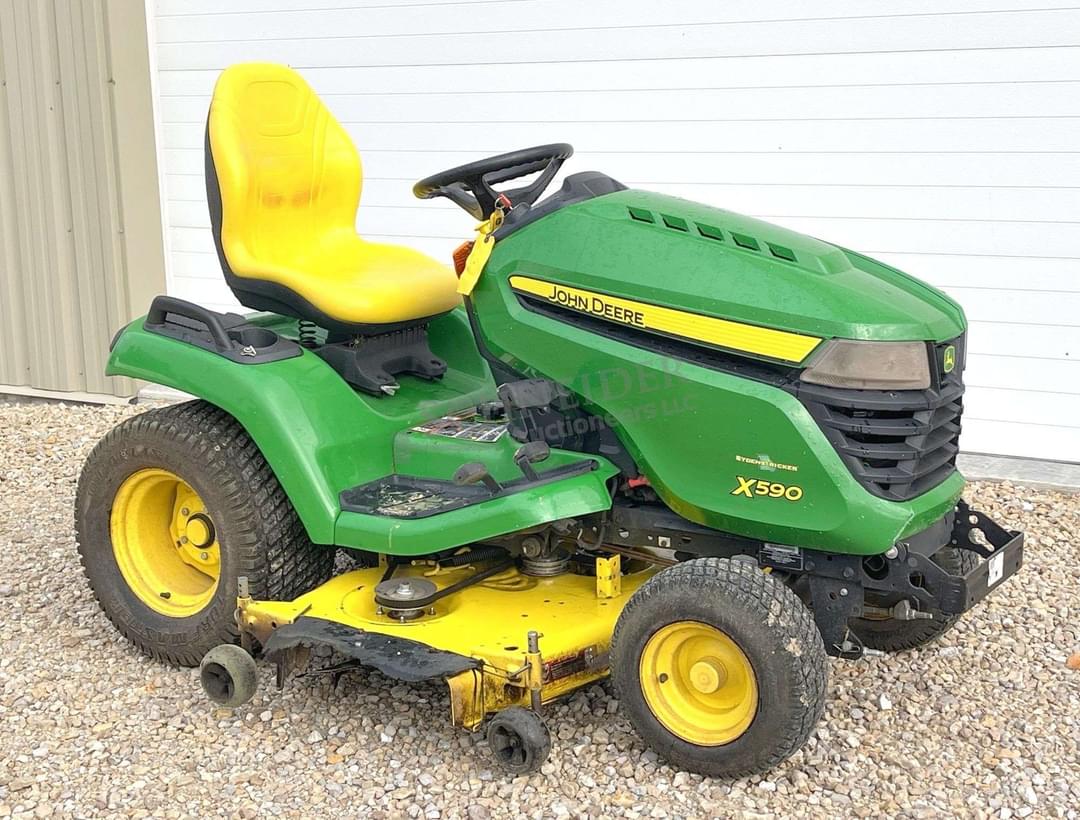 Image of John Deere X590 Primary image
