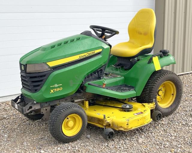 Image of John Deere X590 equipment image 1