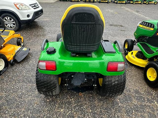 Image of John Deere X700 equipment image 4
