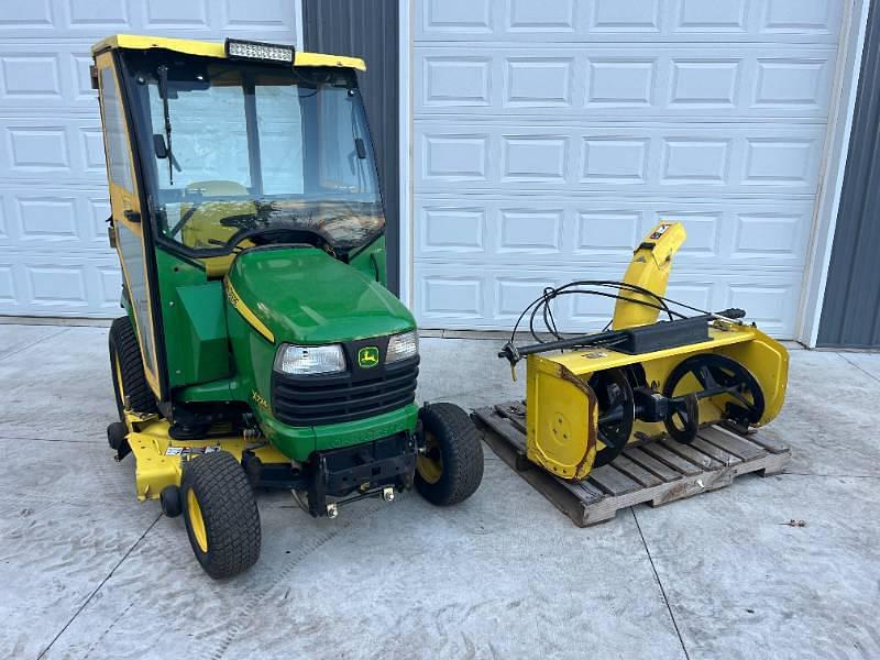 Image of John Deere X724 Primary image