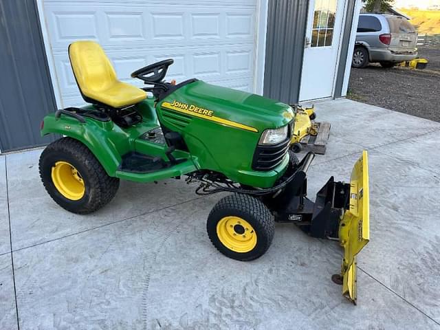 Image of John Deere X728 equipment image 1