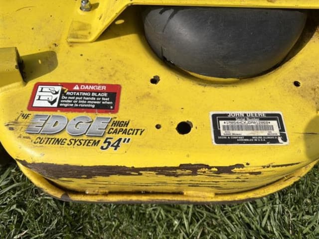 Image of John Deere X730 equipment image 4