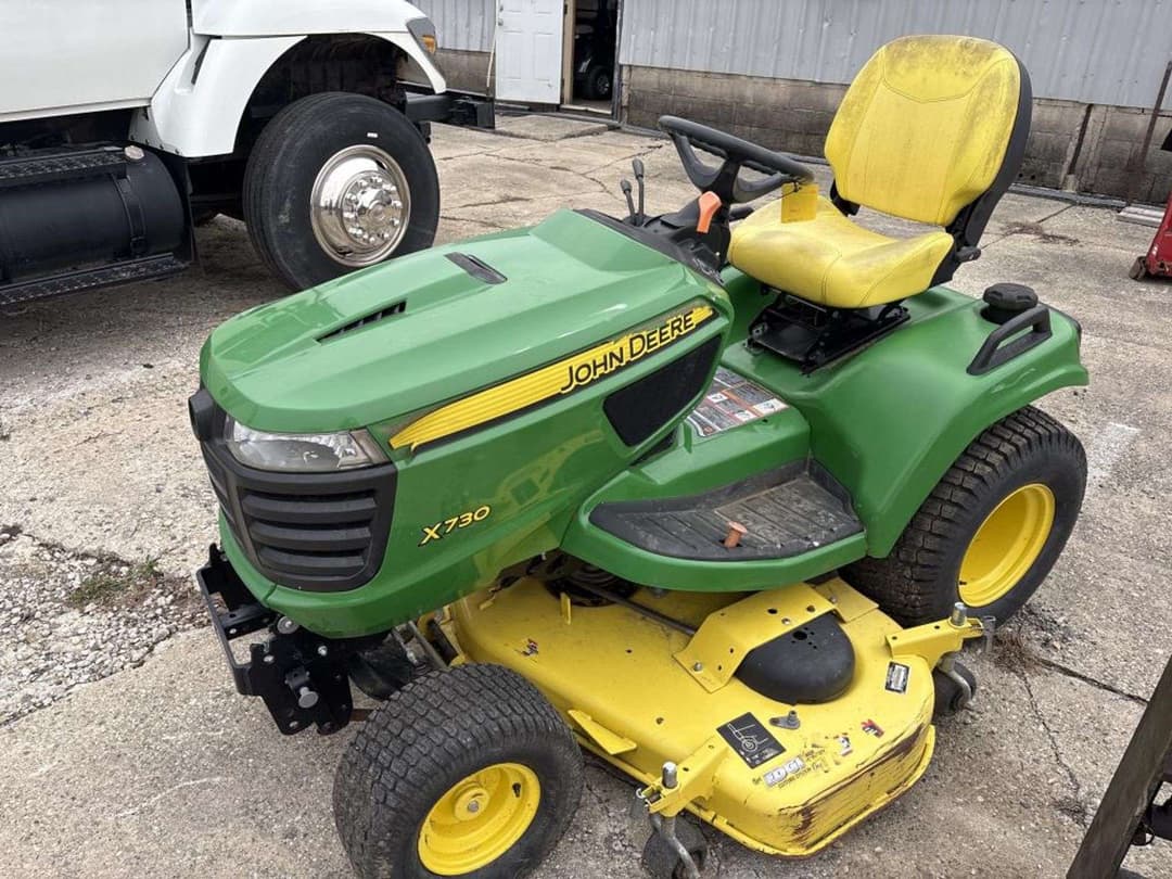 Image of John Deere X730 Primary image