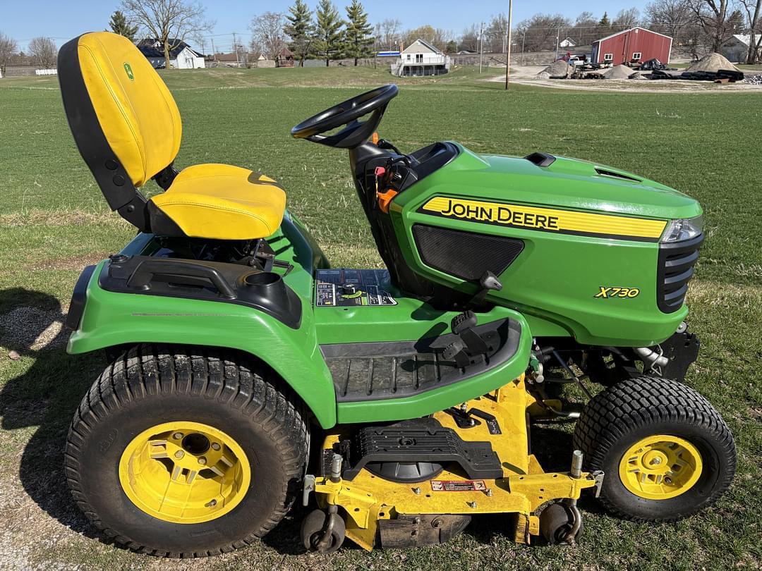 Image of John Deere X730 Primary image