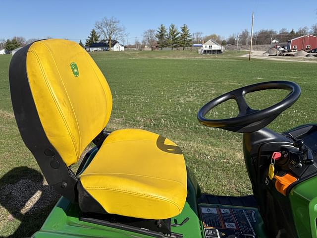 Image of John Deere X730 equipment image 2