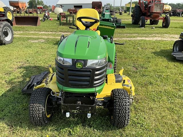 Image of John Deere X738 equipment image 2