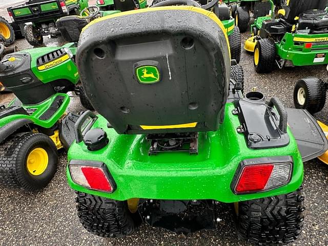 Image of John Deere X738 equipment image 4
