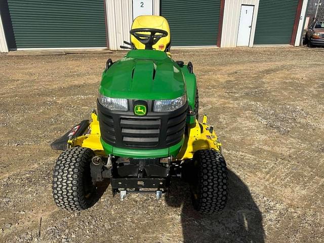 Image of John Deere X738 equipment image 4