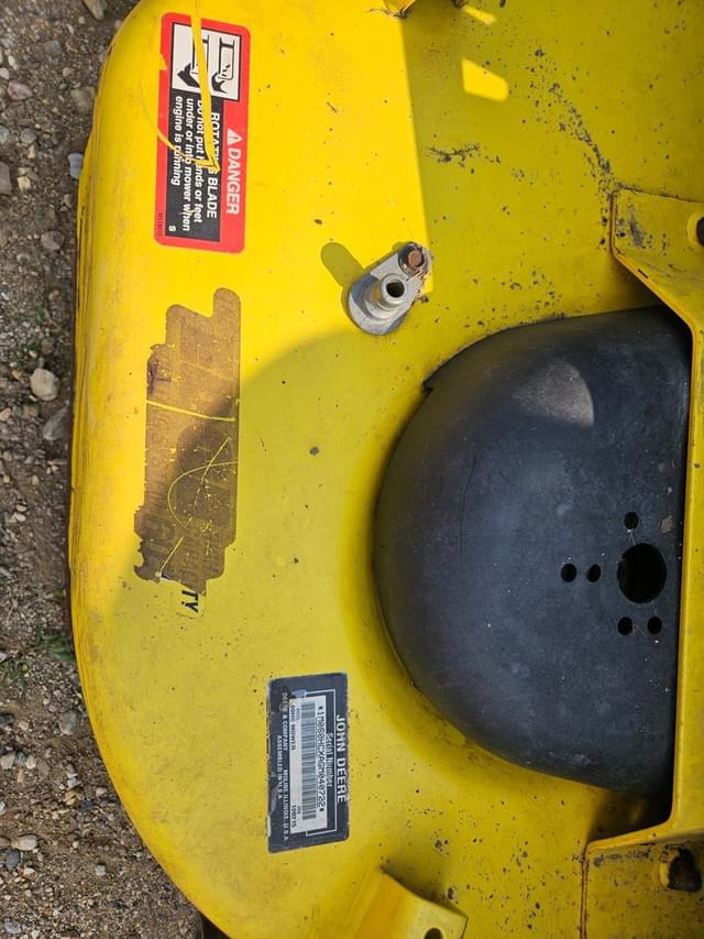 Image of John Deere X739 equipment image 1