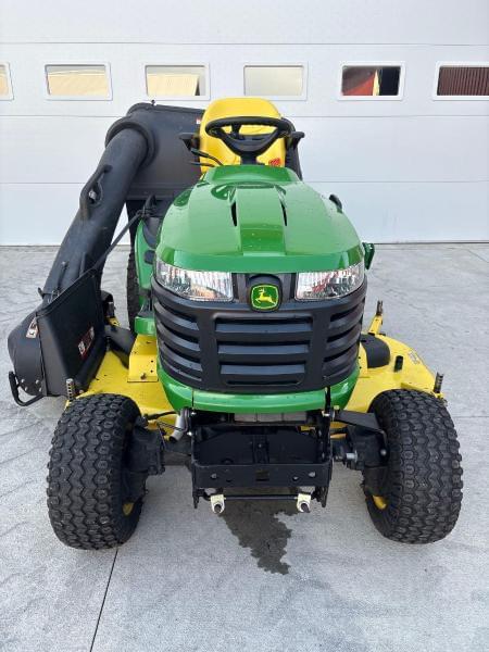 Image of John Deere X739 equipment image 1
