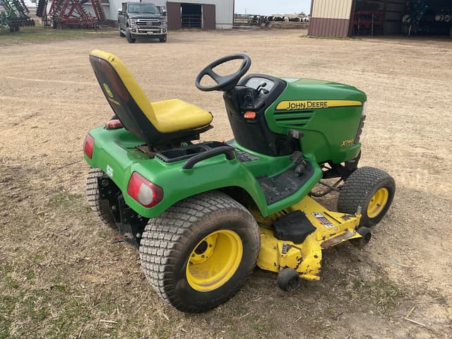 Image of John Deere X740 equipment image 4
