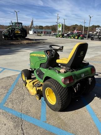 Image of John Deere X740 equipment image 4